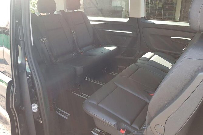 Almaty Airport Transfer Mercedes V-Class - Communication before pickup: email car choice and app-style contact