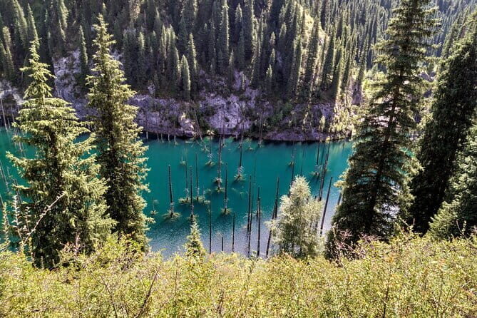 Almaty City Tour: A Journey Through Culture, History, and Nature - Arbat G. Almaty: cafes, shops, and people-watching