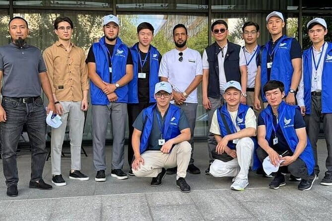 Almaty Hightlights Tour: Discover Culture, Nature, and History - Day 1: Shymbulak ski resort and Gorky Central Park reset