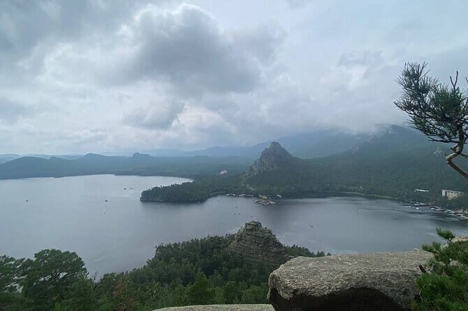 Astana: Burabay Oasis National Park Unforgettable Adventure - The Mount Bolektau viewpoint hike: where the park opens up