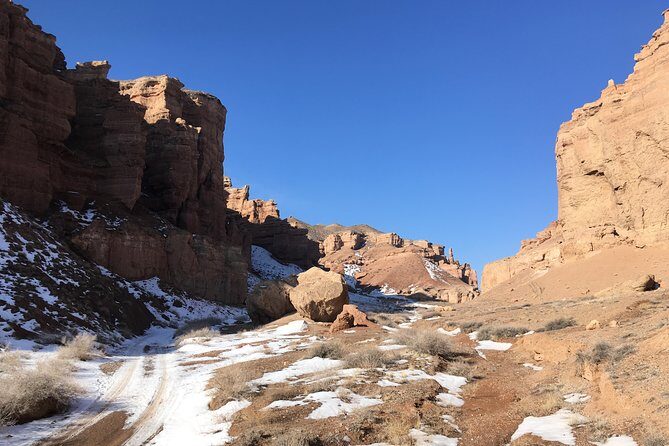 Charyn Canyon Private tour from Almaty, 1 day - Lunch and Water: Included Fuel That Helps You Move