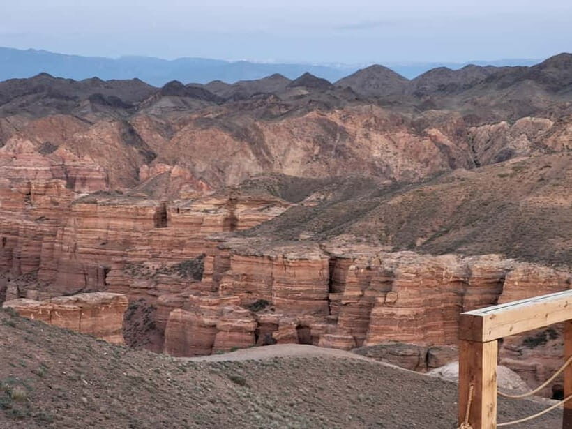 From Almaty: Charyn Canyon Private Day Trip - Panoramic viewpoints: where you start noticing the canyon’s color shifts