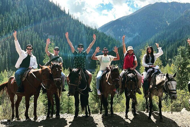 Horseback riding Tour - The guide experience: safety first, answers ready