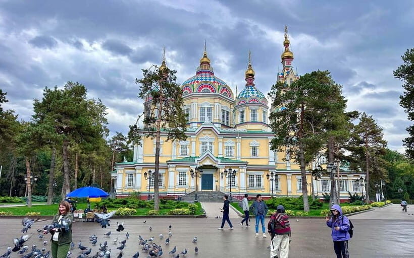 Small Group: Almaty Top 6 locations - Medeu outdoor rink: world-class sports staging at the top of the city