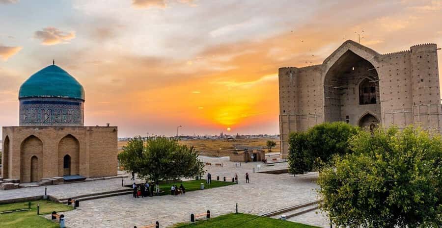 Turkestan Gloriously Isolated - Day Tour from Tashkent - Guides and comfort: what to expect from the human side
